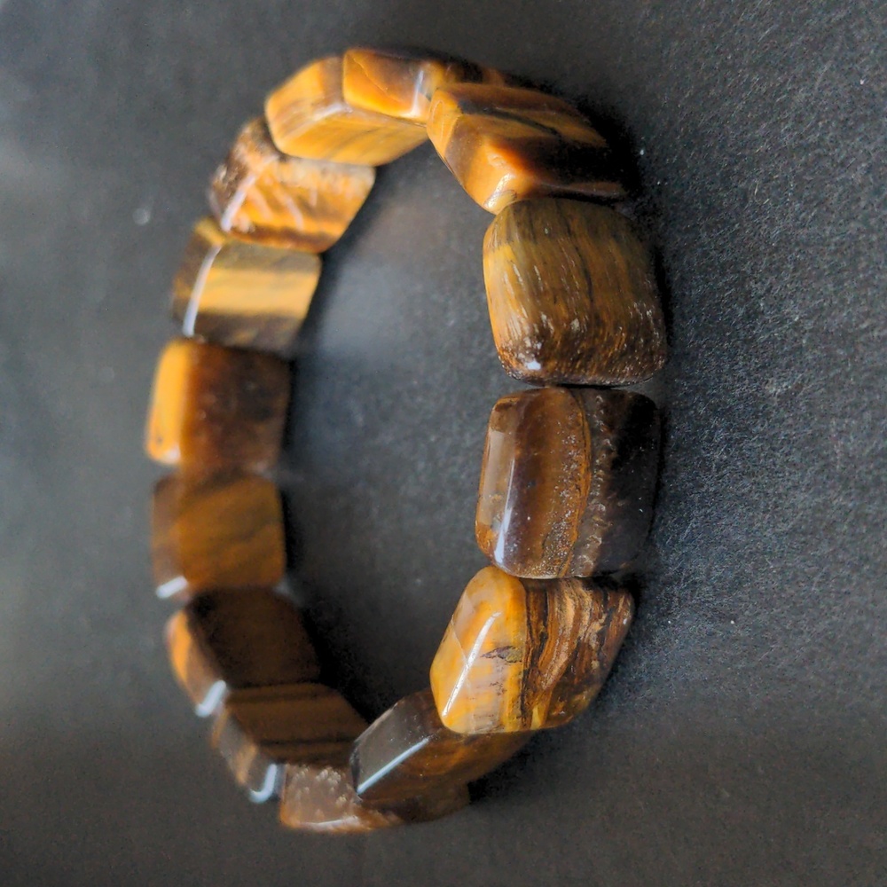 Like new Vintage artisan Bohemian bracelet with natural tiger eye gemstones